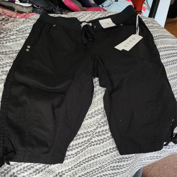 Nwt d.a.s.h black light weight shorts - Picture 2 of 4